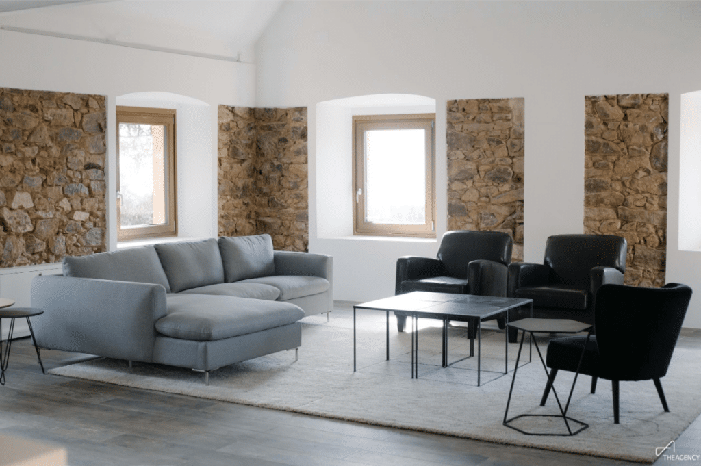 Modernista manor for sale in Girona 3