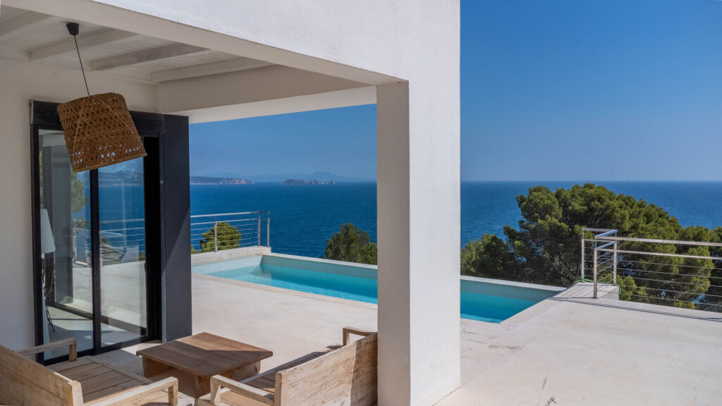 Luxury villa for sale in Begur